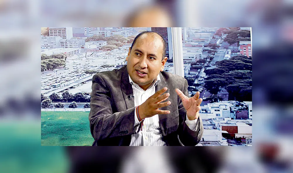 Advierten que Verónika Mendoza arriesga el 2021 por alianza con Cerrón Advierten que Verónika Mendoza arriesga el 2021 por alianza con Cerrón