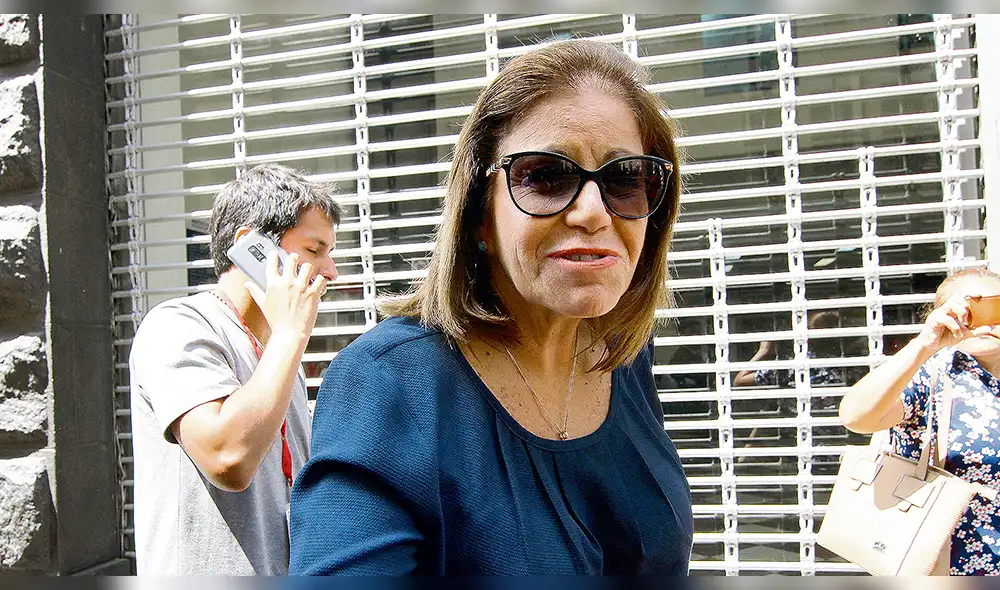 Lourdes Flores será investigada por aportes de Odebrecht Lourdes Flores será investigada por aportes de Odebrecht