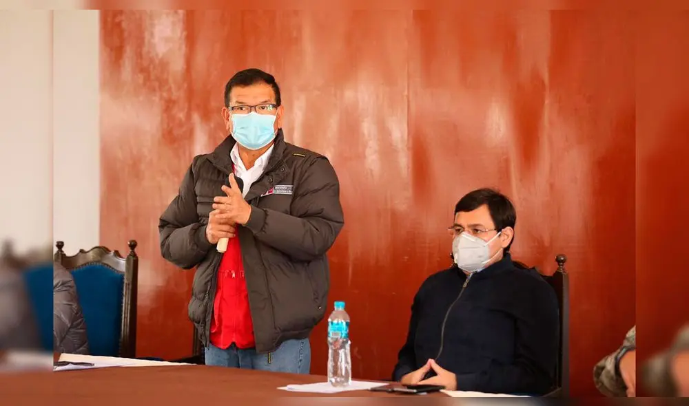 Ministro de Agricultura, Jorge Montenegro, realizó el anuncio tras finalizar la reunión con las autoridades.