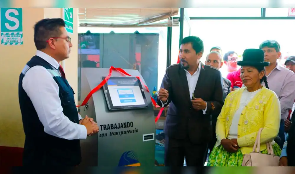 Conductores podrán tramitar licencias de conducir por internet. Conductores podrán tramitar licencias de conducir por internet.