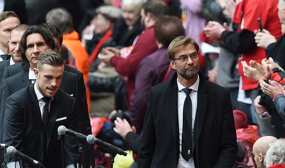Jürgen Klopp y Henderson enviaron mensajes de recuerdo a víctimas de Hillsborough. | Foto: AFP Jürgen Klopp y Henderson enviaron mensajes de recuerdo a víctimas de Hillsborough. | Foto: AFP
