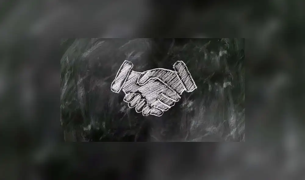 Es importante ser solidario con el prójimo. Es importante ser solidario con el prójimo.