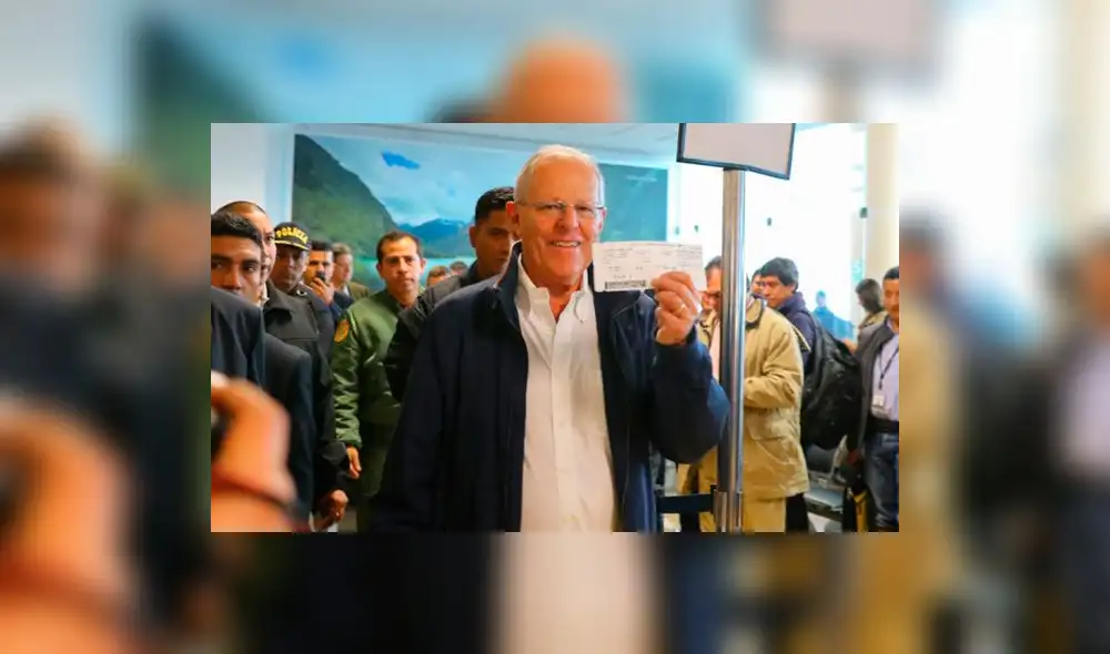 PPK inaugura vuelo comercial a Jauja