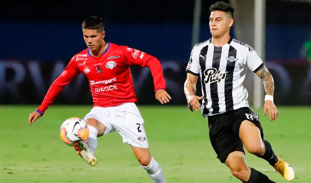 Jorge Wilstermann y Libertad juegan este miércoles por el pase a cuartos de final de la Copa Libertadores 2020. Foto: EFE