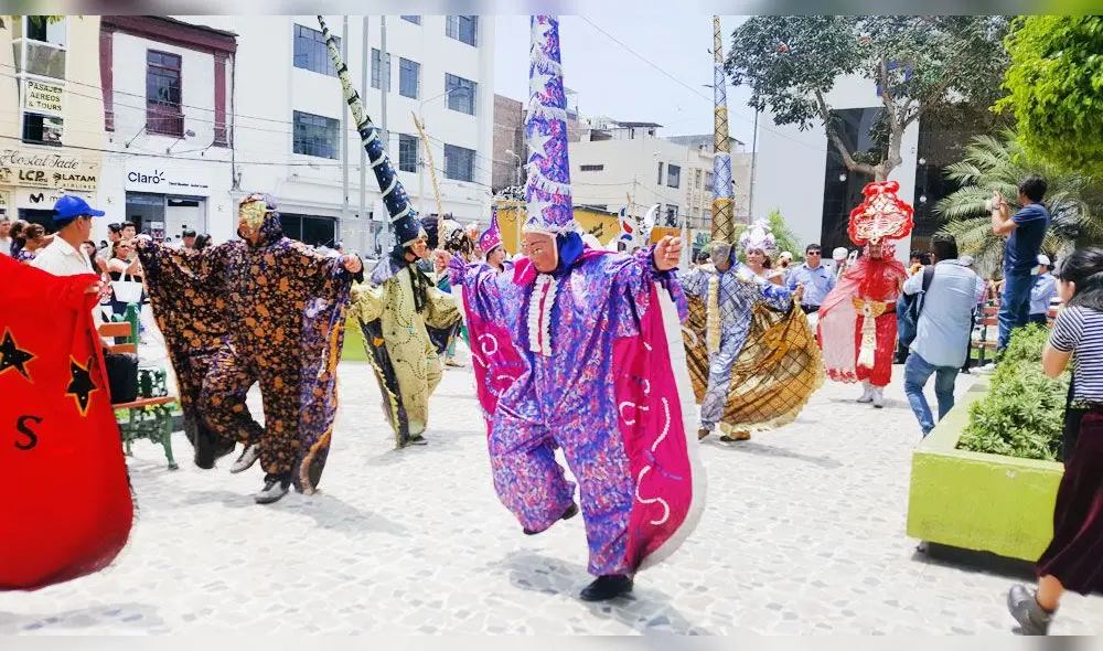 Carnaval de Cajamarca se apoderó del parque principal de Chiclayo [VIDEO Y FOTOS]