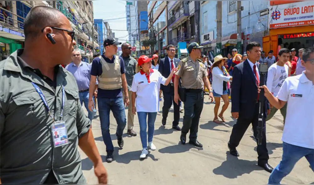 Anuncian que comerciantes de Gamarra contarán con una clínica y un centro empresarial Anuncian que comerciantes de Gamarra contarán con una clínica y un centro empresarial