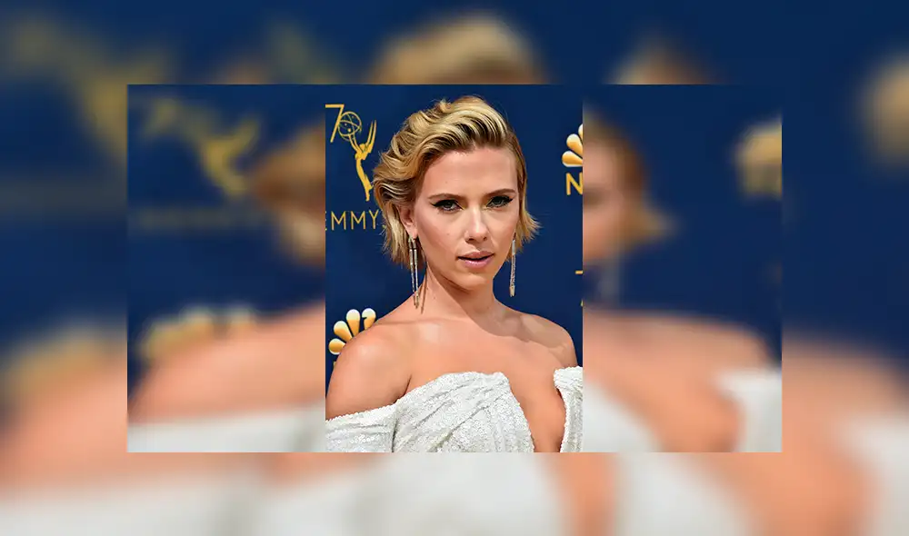 Emmy 2018: Scarlett Johansson se robó miradas en la alfombra roja [FOTOS]