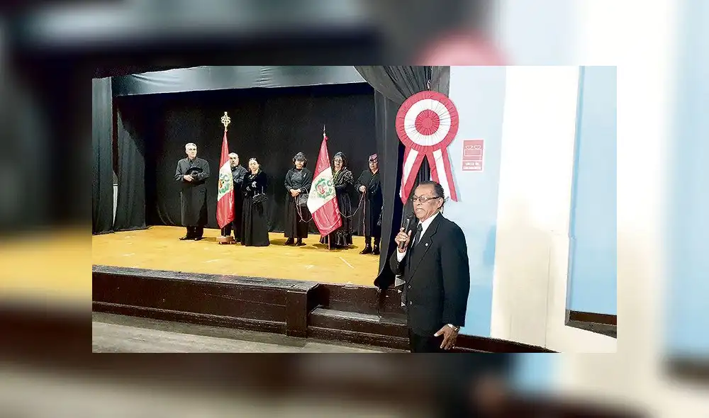 Patriotismo. Sinfronio Solís, presidente de los artesanos. Patriotismo. Sinfronio Solís, presidente de los artesanos.