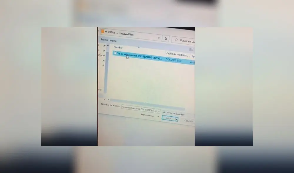 Desliza las imágenes para ver cómo funciona este truco que te servirá a recuperar un documento que no guardaste antes de cerrarlo. Foto: TikTok Desliza las imágenes para ver cómo funciona este truco que te servirá a recuperar un documento que no guardaste antes de cerrarlo. Foto: TikTok