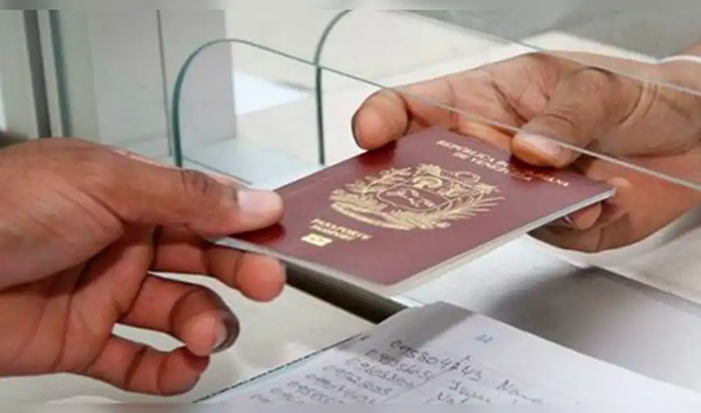Piden al Grupo de Lima ampliar vigencia de pasaportes venezolanos