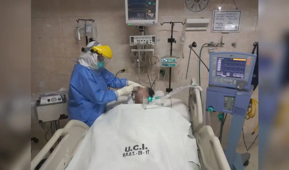 En UCI los pacientes llegan en estado crítico y las enfermeras doblegan sus esfuerzos para salvarlos. En UCI los pacientes llegan en estado crítico y las enfermeras doblegan sus esfuerzos para salvarlos.