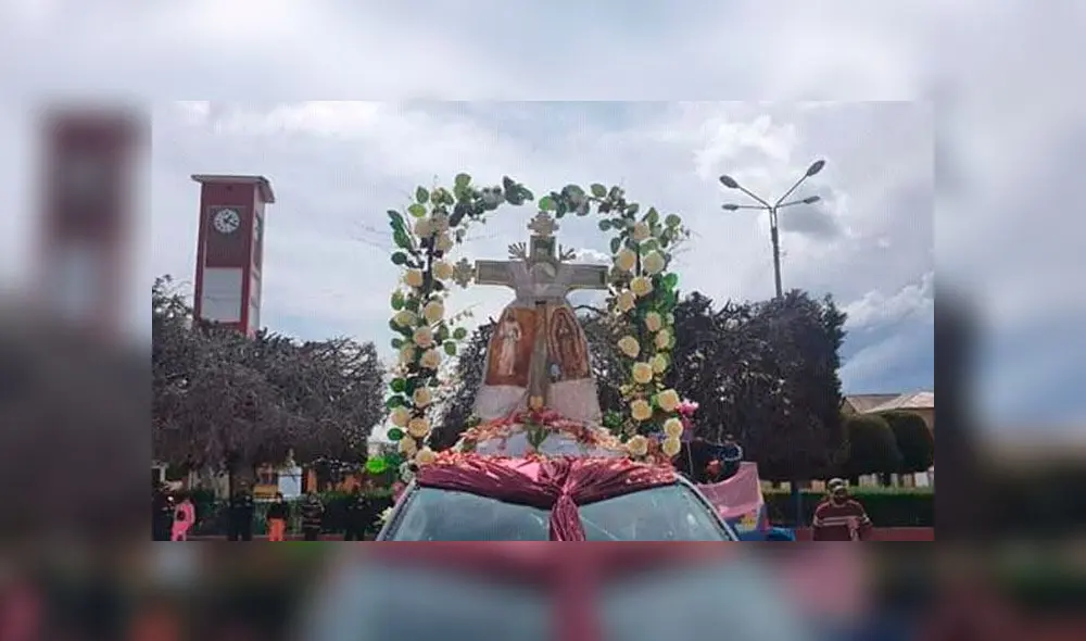 La Santísima Cruz de Mayo recorrió las principales calles de Huancané. La Santísima Cruz de Mayo recorrió las principales calles de Huancané.