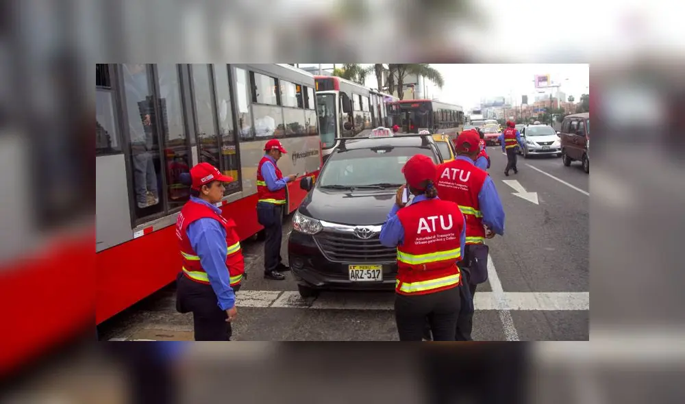 Fiscalizadores de la ATU y policías han tenido que reducir a conductores que pretenden huir de operativos. (Foto: ATU)