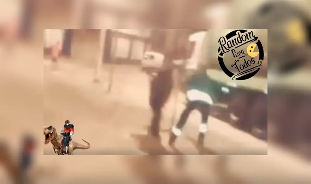 Facebook viral: mujer se mete en bolsa de basura y hace broma pesada a trabajador de limpieza [VIDEO]