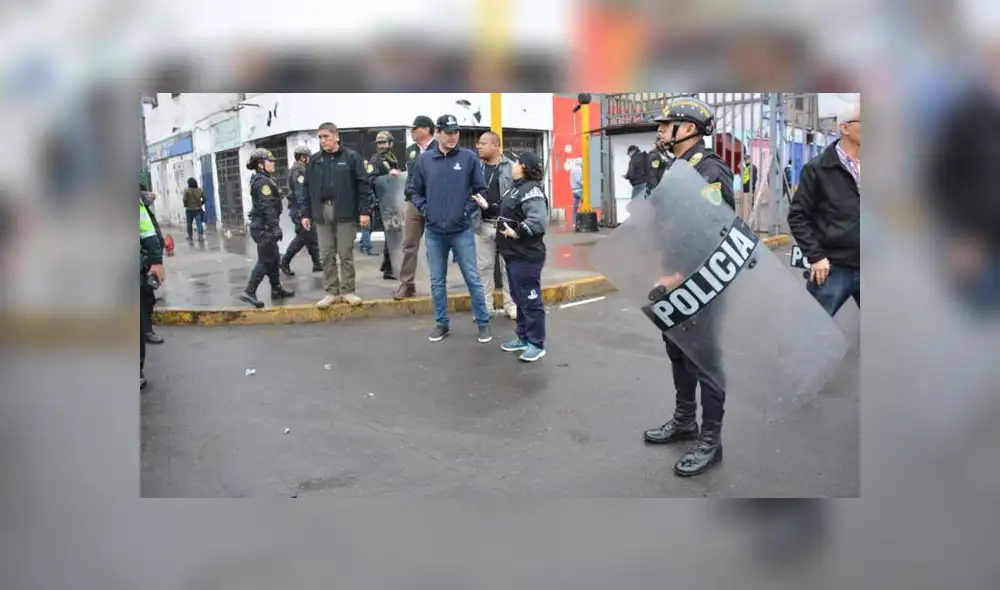 La Victoria: recuperan parte de la Av. Parinacochas, tomada por informales y delincuentes