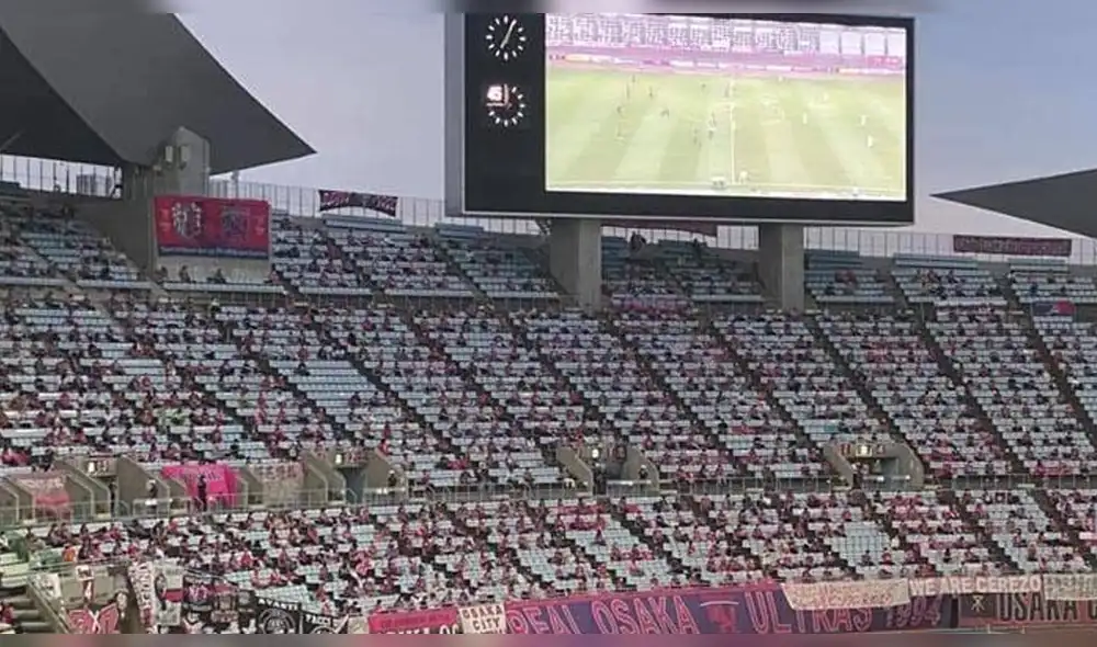Afición presente en partido de fútbol japonés. | Foto: Difusión Afición presente en partido de fútbol japonés. | Foto: Difusión