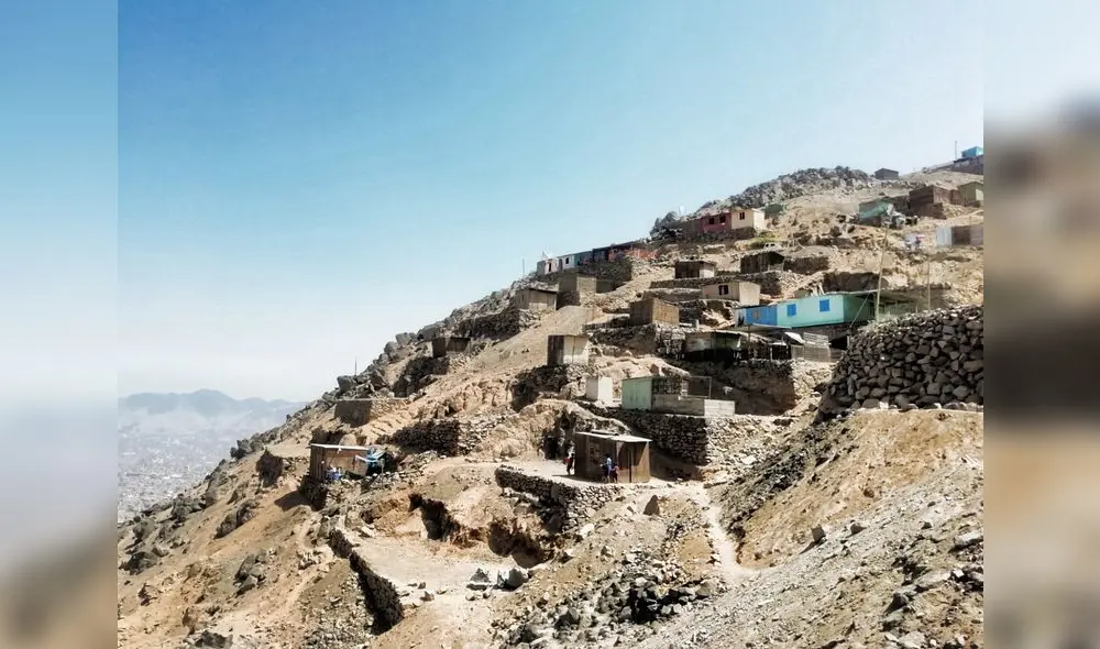 La Agrupación Familiar Virgen del Carmen registra unos 600 moradores. Foto: Luis Paucar.