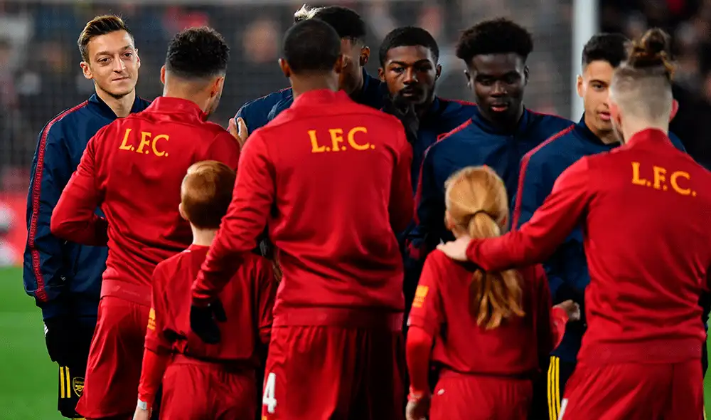 Sigue aquí EN VIVO ONLINE el Liverpool vs. Arsenal por los octavos de final de la Copa de la LIga Inglesa 2019-2020. | Foto: AFP