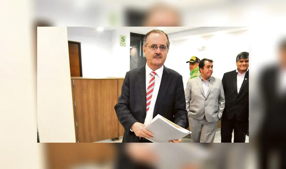 DEBATE DE CANDIDATOS A LA MUNICIPALIDAD PROVINCIAL DE AREQUIPA. PARTICIPARON MARCO FALCONI, OMAR CANDIA, ELVIS DELGADO, VICTOR HUGO RIVERA Y ALVARO MOSCOSO. EL DEBATE SE REALIZO EN LA UNIVERSIDAD CATOLICA DE SANTA MARIA DEBATE DE CANDIDATOS A LA MUNICIPALIDAD PROVINCIAL DE AREQUIPA. PARTICIPARON MARCO FALCONI, OMAR CANDIA, ELVIS DELGADO, VICTOR HUGO RIVERA Y ALVARO MOSCOSO. EL DEBATE SE REALIZO EN LA UNIVERSIDAD CATOLICA DE SANTA MARIA