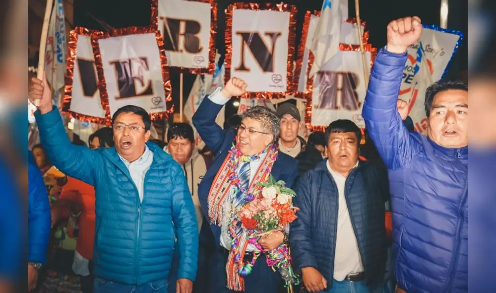 Alcalde Albert Arenas acompañó a Werner Salcedo, candidato al Gobierno Regional del Cusco. Foto: Somos Perú
