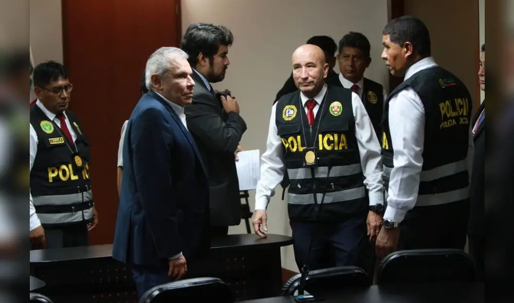 PJ dictó 24 meses de prisión preventiva contra Luis Castañeda Lossio