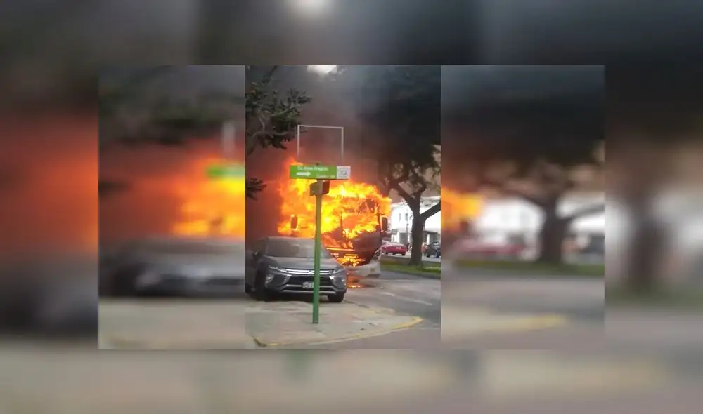 Bomberos intentan controlar el siniestro y no se reportan heridos ni muertos. / Creditos: Captura de pantalla - Video Twitter