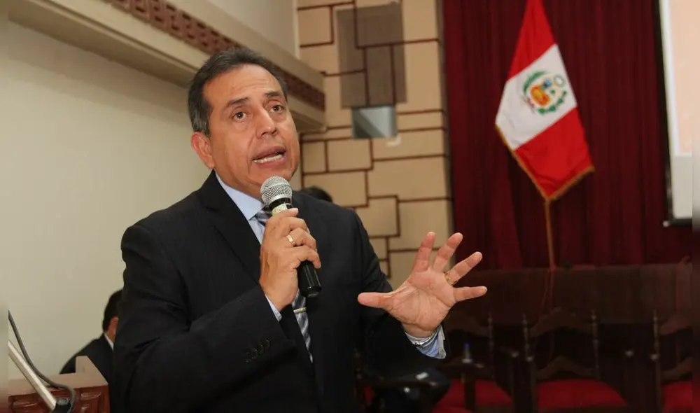 César Gentille dijo que están trabajando desde del Ejecutivo para homogeneizar las directivas sobre las acciones en la playa. Foto: La República.