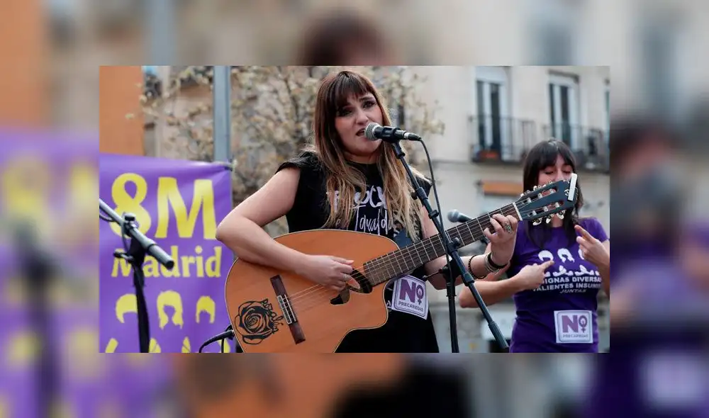 Huelga feminista 2019: mujeres marchan durante el Día de la Mujer en España