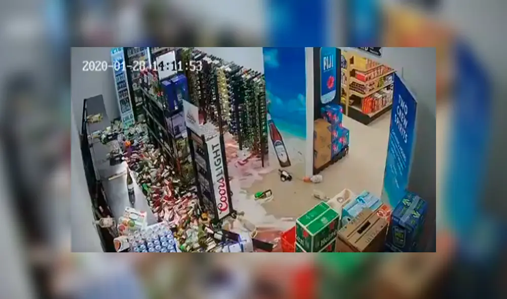 Desliza para ver los detalles del video viral publicado en Facebook. Foto: Captura.