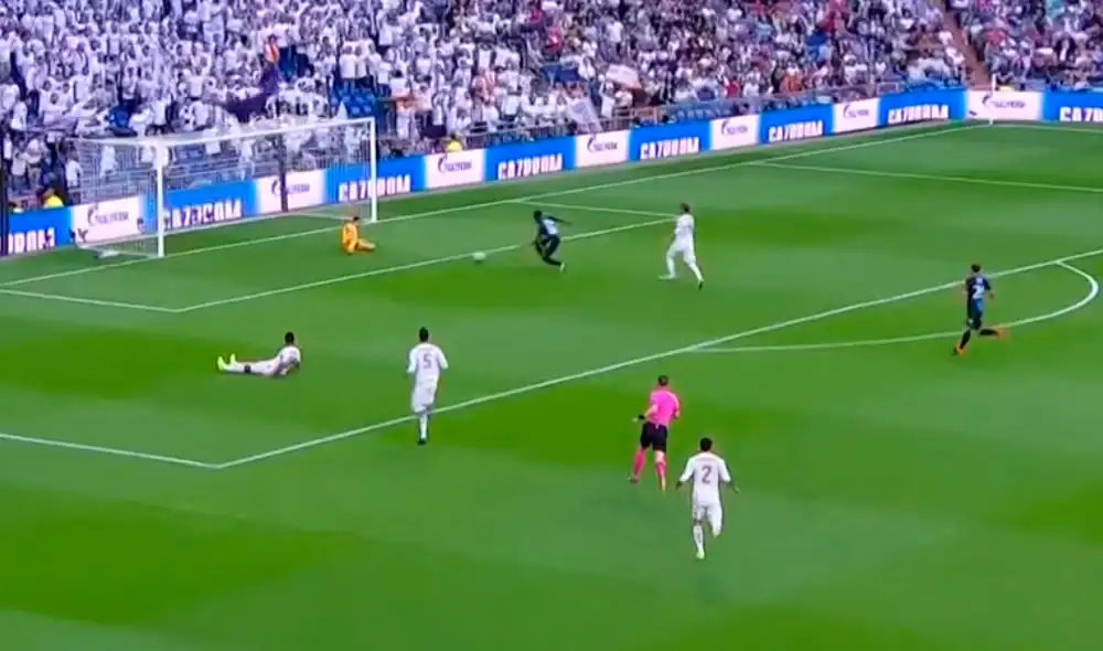 Real Madrid vs Brujas: gol de Emmanuel Dennis por la Champions League. Foto: Captura de video. Real Madrid vs Brujas: gol de Emmanuel Dennis por la Champions League. Foto: Captura de video.
