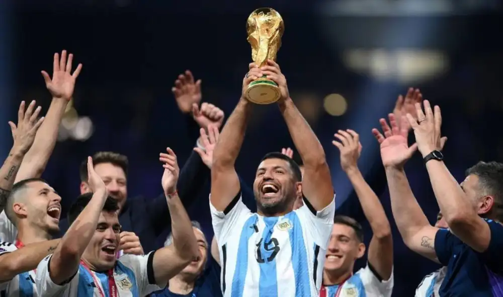 Agüero estuvo presente en la final de Qatar y celebró el título con Argentina. Foto: Instagram 'Kun' Agüero Agüero estuvo presente en la final de Qatar y celebró el título con Argentina. Foto: Instagram 'Kun' Agüero