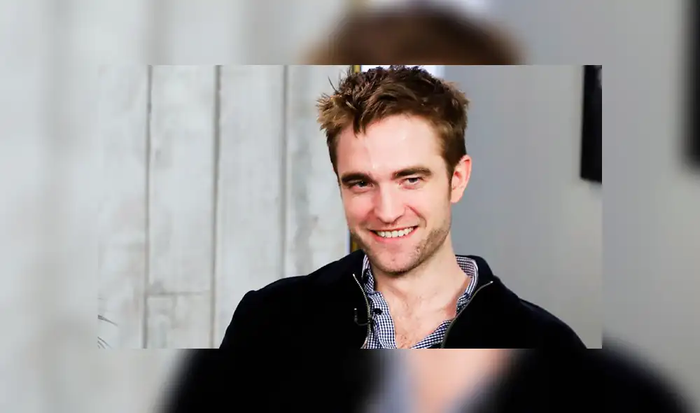 Robert Pattinson fue captado en amorosa cita junto a ex novia de Diego Luna