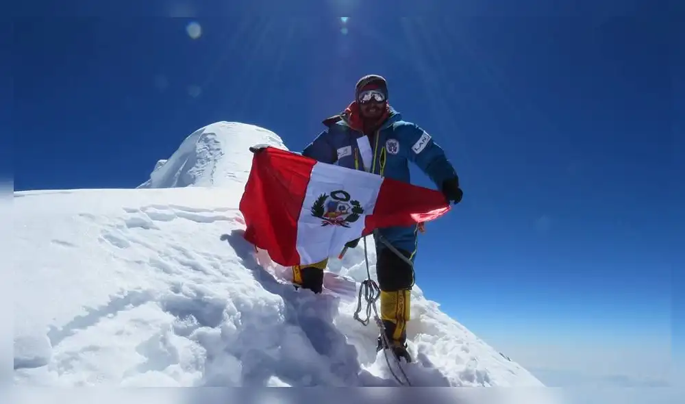 Víctor Rímac vuelve al Himalaya para coronar una nueva cumbre Víctor Rímac vuelve al Himalaya para coronar una nueva cumbre