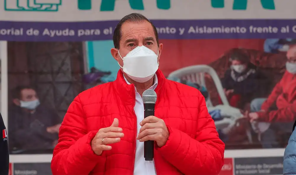 Walter Martos reitera que afecta al país el dejar más tiempo con incertidumbre sobre la crisis política. Foto: PCM