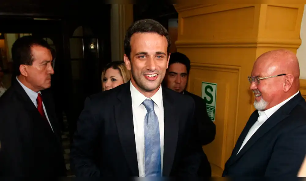 Scull entregó credenciales como embajador de Venezuela a Vizcarra