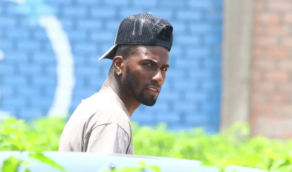 La gerenta general de Alianza Lima confirmó que Carlos Ascues no entrenará con el equipo. Foto: Luis Jiménez/La República La gerenta general de Alianza Lima confirmó que Carlos Ascues no entrenará con el equipo. Foto: Luis Jiménez/La República