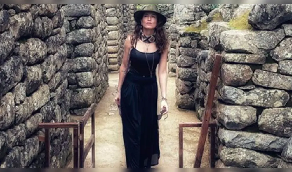 Bárbara Mori se encuentra disfrutando cortas vacaciones en Cusco