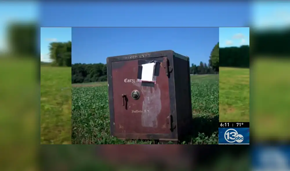 Desliza hacia la izquierda para ver más del video viral. Fotocaptura: YouTube (13WHAM ABC News) Desliza hacia la izquierda para ver más del video viral. Fotocaptura: YouTube (13WHAM ABC News)