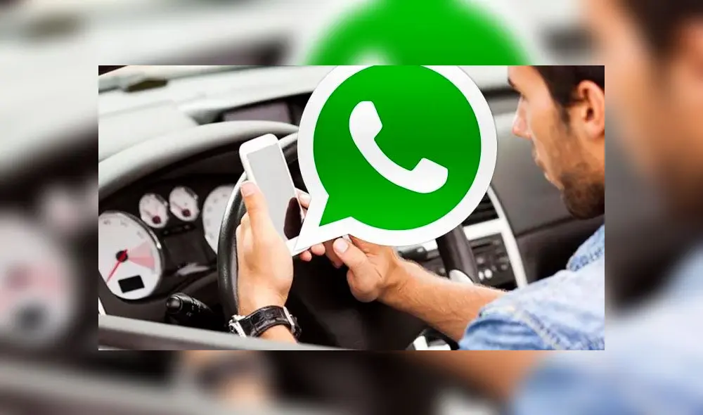Lo ideal es no usar el celular mientras conduces, pero tu teléfono puedes leer tus mensajes de WhatsApp en voz alta.