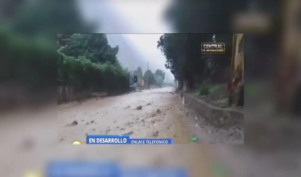 Santa Eulalia: Caída de nuevo huaico en Cajamarquilla alarma a vecinos | VIDEO