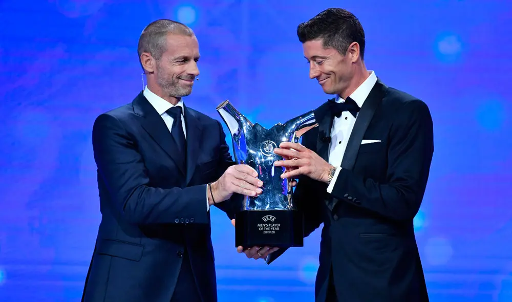 Robert Lewandowski fue elegido como el mejor jugador de la pasada edición de la Champions League. | Foto: EFE