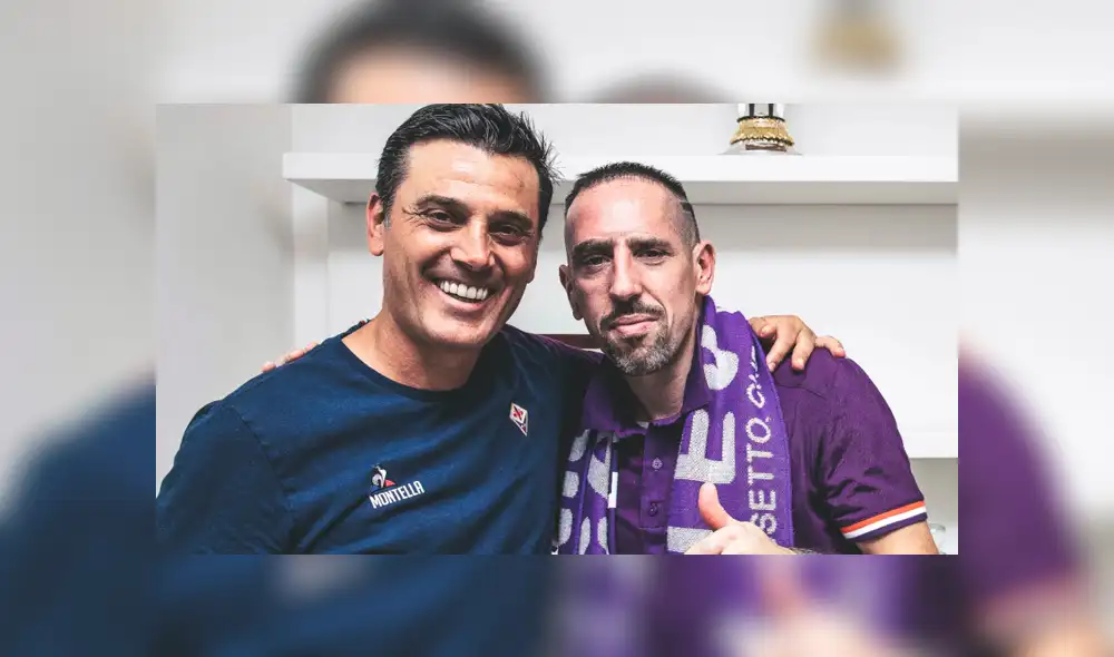 Franck Ribéry viajó hasta Florencia para estampar su firma por la Fiorentina. Franck Ribéry viajó hasta Florencia para estampar su firma por la Fiorentina.