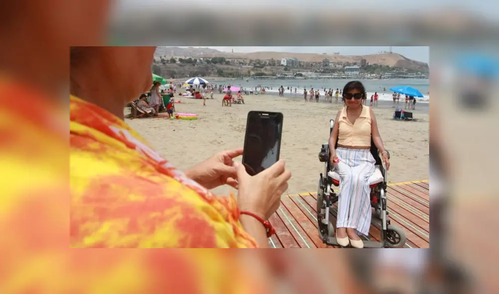 Ministra de la Mujer dijo que espera que el ejemplo se replique en otras playas del país.