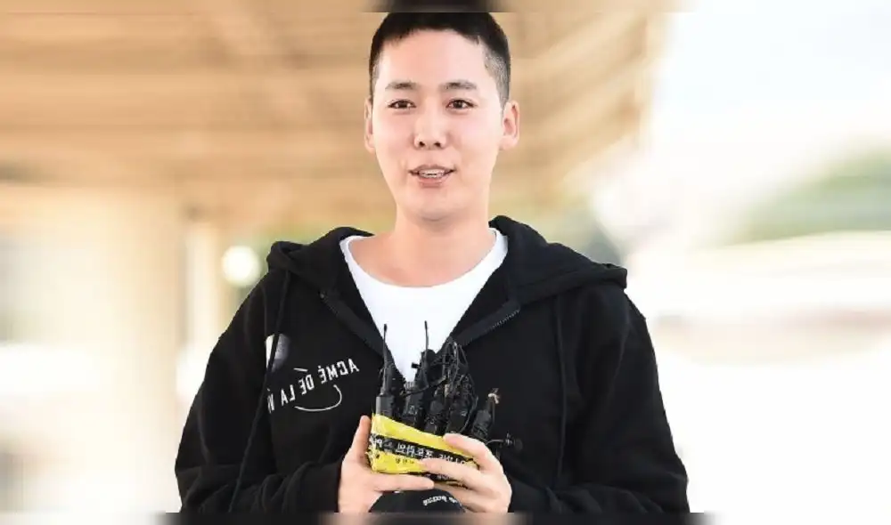 Jin Woo, WINNER, servicio militar