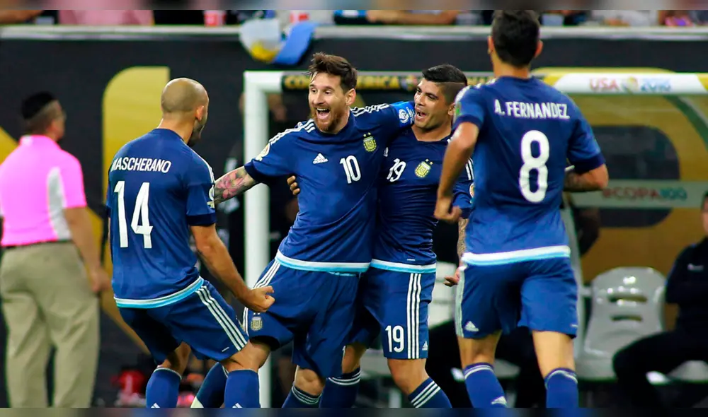 Lionel Messi: la historia detrás de la foto viral con Éver Banega. Lionel Messi: la historia detrás de la foto viral con Éver Banega.