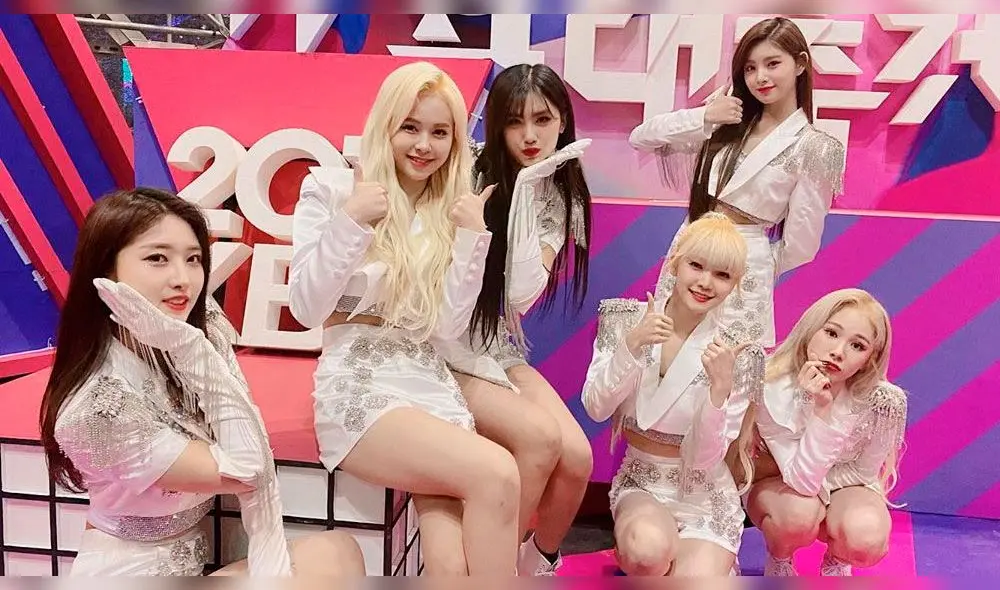 Everglow está formado por seis integrantes: E:U, Sihyeon, Mia, Onda, Aisha y Yiren. Everglow está formado por seis integrantes: E:U, Sihyeon, Mia, Onda, Aisha y Yiren.