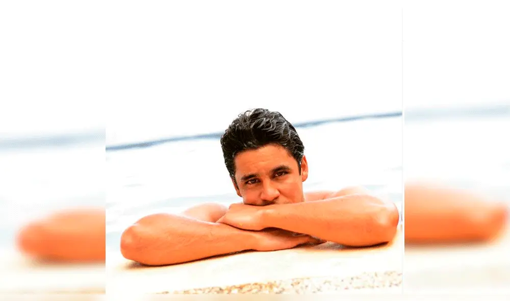 Eduardo Capetillo Jr se desnuda en Instagram y se perfila como galán de redes
