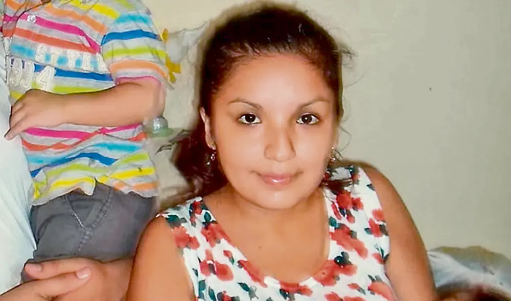 Rol de madre. Se enamoró y embarazó siendo muy joven.