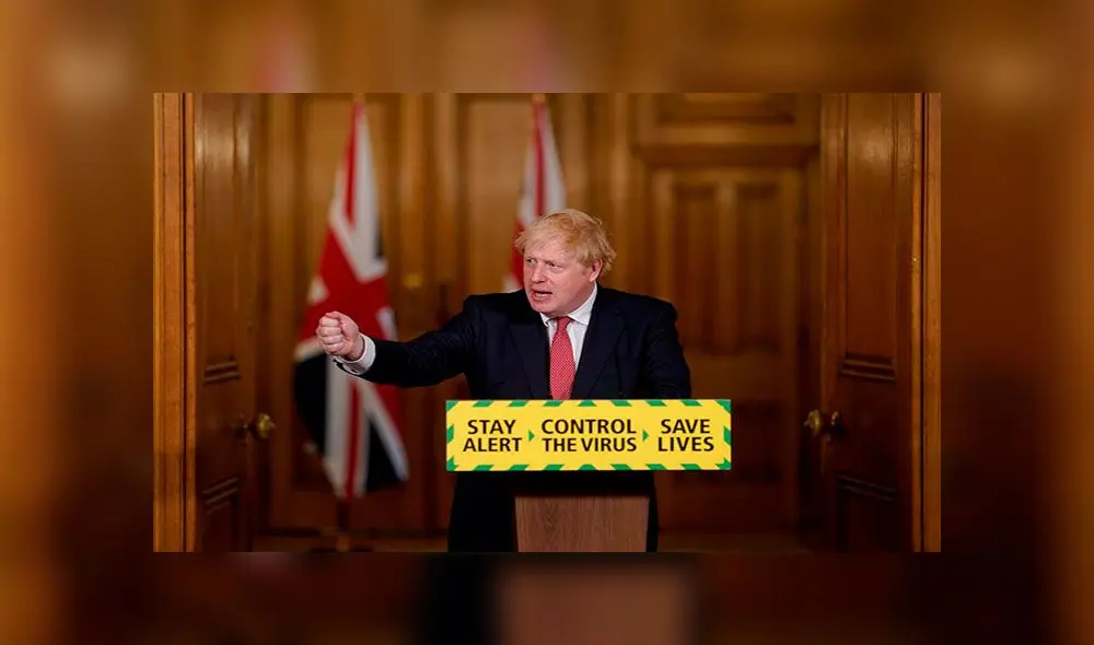 Boris Johnson tiene la intención de aumentar aún más la capacidad del Reino Unido para detectar eel coronavirus. Foto: EFE
