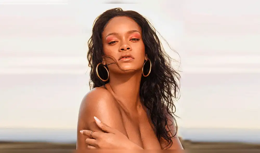 Fans de Rihanna enloquecen luego que cantante posó en sexy lencería [FOTOS]